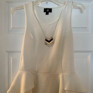 IZ Byer off white top